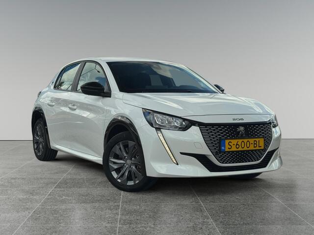 Peugeot e-208 Active Pack EV 3-FASEN 50kWh 136pk | LAGE KM-STAND! | NAVI | LED KOPLAMPEN | PARKEERHULP | LM-VELGEN | CLIMA | CRUISE | KEYLESS START | DAB+ |