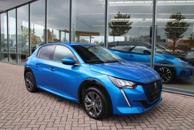 Peugeot e-208 EV Allure 50 kWh Automaat Airco Navi Camera Carplay 47.040km Zeer mooi