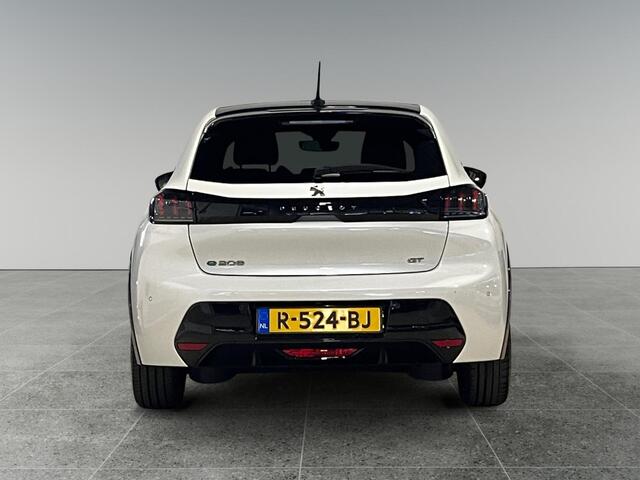 Peugeot e-208 GT Pack EV 3-FASEN 50kWh 136pk | PANODAK | BLACK DIAMOND | DODEHOEKBEW. | ALCANTARA | STOELVERW. | ADAPTIVE CRUISE |