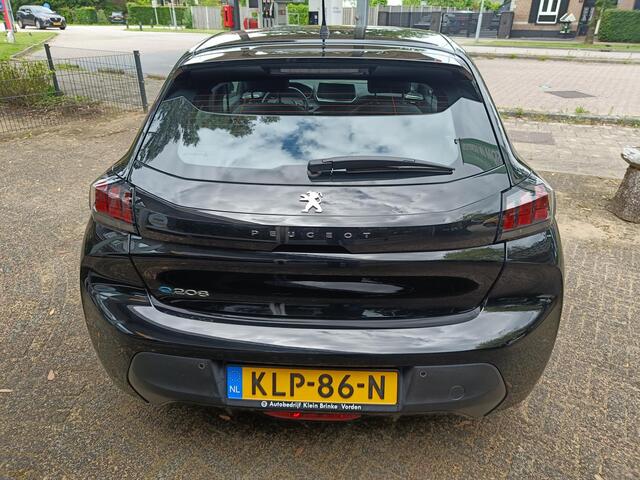 Peugeot e-208 Active Pack Lage km-stand!