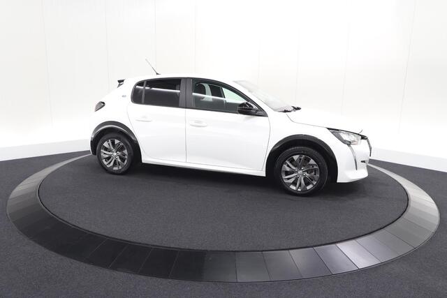 Peugeot e-208 EV Active Pack 50 kWh | SOH 91,3% | 11 KW LADER | IJSKOUDE Climate Control | Parkeersensoren | Apple Carplay