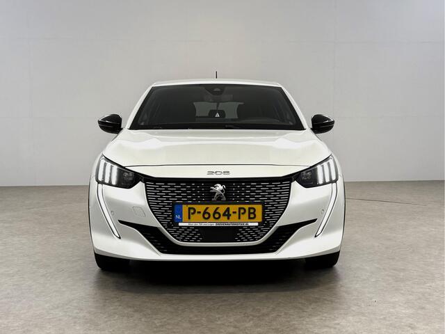 Peugeot e-208 EV GT 50 kWh | Snelladen | SOH 92% | Camera | Sfeer | Virtual | Carplay | LED