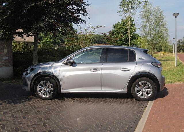 Peugeot e-208 EV Allure 50 kWh | Camera | Apple Carplay | Navi | DAB | Cruise Control |