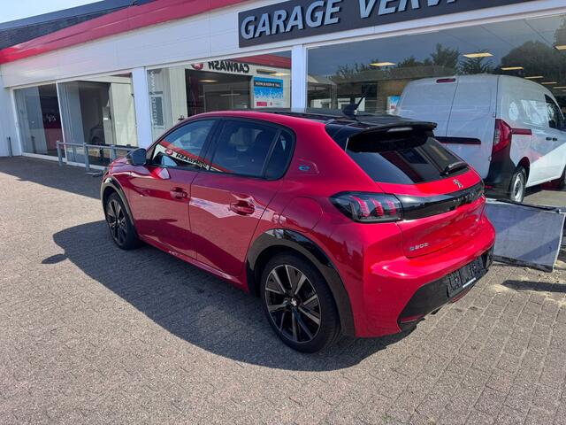 Peugeot e-208 EV GT 50 kWh