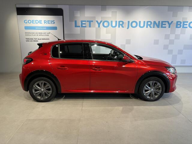 Peugeot e-208 EV Allure Pack 50 kWh | 3 Fase | 3D i-Cockpit | Achteruitrijcamera | Climate Control | Android Auto / Apple CarPlay |