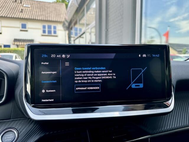 Peugeot e-208 Allure 51 kWh Carplay Bluetooth