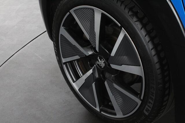 Peugeot e-208 EV GT Line 50 kWh > Full LED/Stoelverwarming/Camera/17inch/Keyless