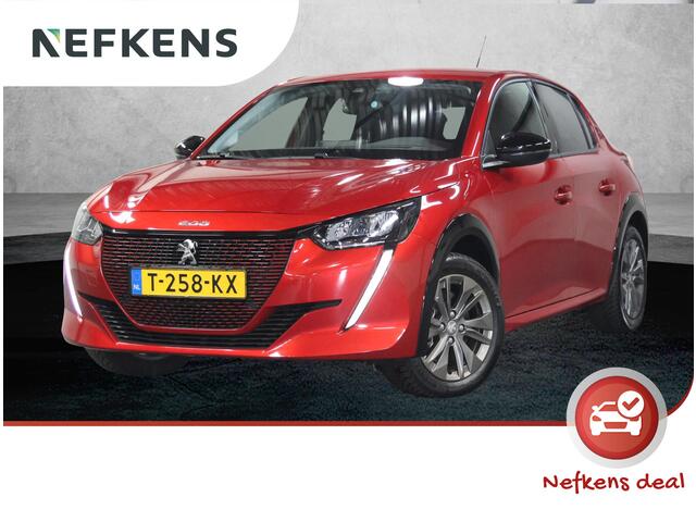 Peugeot e-208 Allure Pack 50kWh 136PK | 1ste eigenaar | ACCU 98% | Camera | AppleCarPlay/Android | Armsteun | LEER/Stof | LED | Climate Control | AUTOMAAT | Parkeersensoren | Isofix | Privacy Glass |