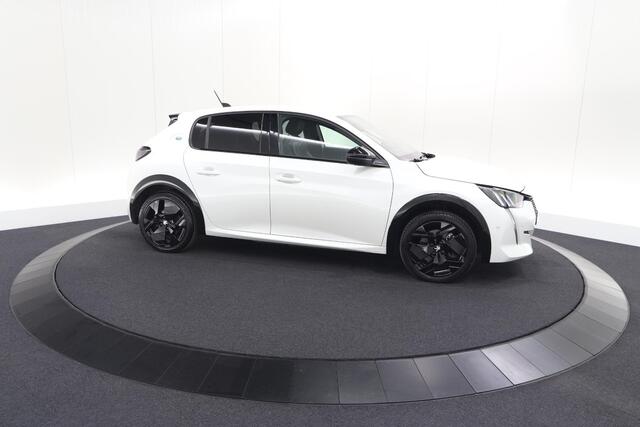 Peugeot e-208 EV GT 50 kWh | 93,7% SOH | Black Pack | Dodehoekdetectie | Camera | Apple Carplay