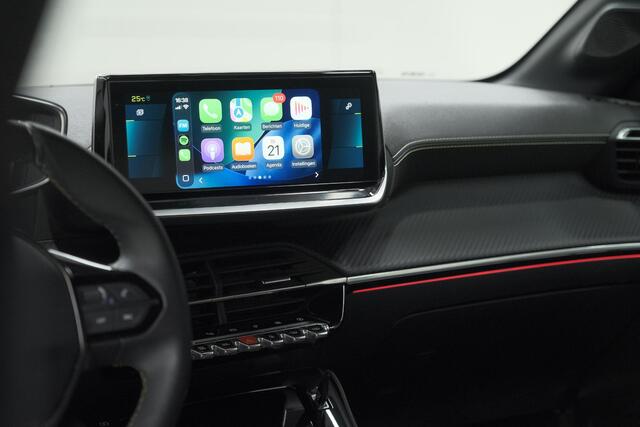Peugeot e-208 EV GT 50 kWh | 93,7% SOH | Black Pack | Dodehoekdetectie | Camera | Apple Carplay