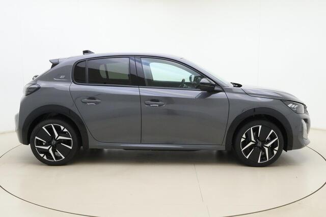 Peugeot e-208 EV GT Avantage 51 kWh Alcantara® Executive Interior l Drive Assist Plus Pack l Navigation Pack l Vision Pack l Matrix LED l Apple Carplay & Android Auto l 360 Camera l Navigatie Full-Map