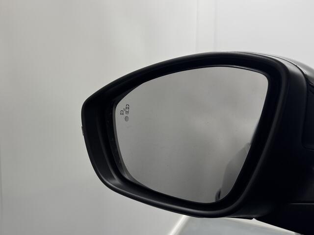 Peugeot e-208 EV GT Pack 50 kWh | Pano | Alcantara | Camera | Keyless