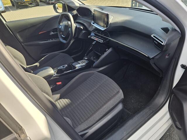 Peugeot e-208 Active Pck 50 kWh | Geen import | Navi | Cruise