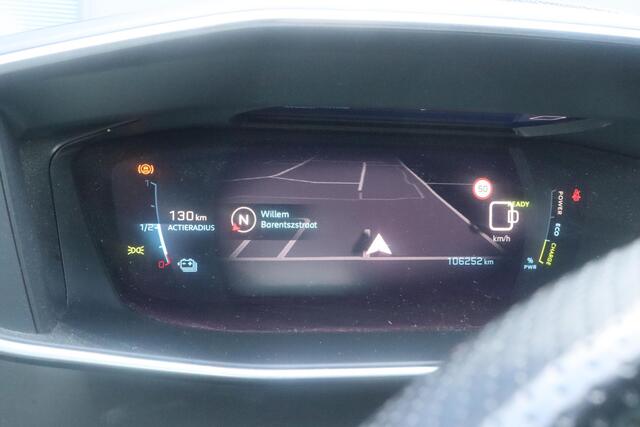 Peugeot e-208 EV GT Pack 50 kWh | SOH 92,4% | Panoramadak | Apple Carplay/Android Auto | Virtual cockpit | Adaptive cruise
