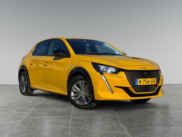 Peugeot e-208 Allure Pack EV 3-FASEN 50kWh 136pk | CAMERA | STOELVERW. | 3D i-COCKPIT® | APPLE CARPLAY / ANDROID AUTO | KEYLESS START | EXTRA GETINTE ACHTERRUITEN | CLIMA | CRUISE | LM-VELGEN |