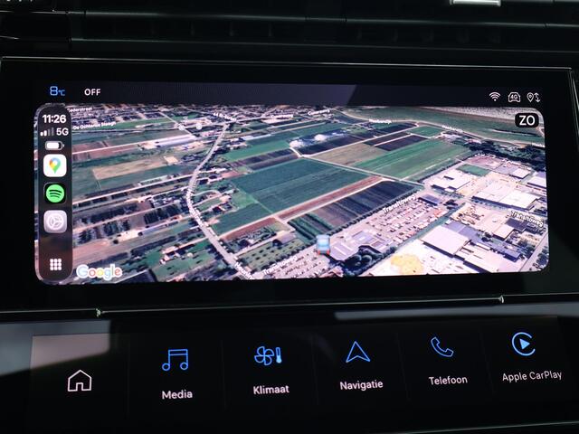 Peugeot e-308 FIRST EDITION GT EV 54 KWH + STUUR/STOELVERW. | ADAPTIVE CRUISE | CARPLAY | STANDKACHEL | CAMERA