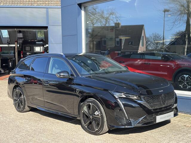 Peugeot e-308 SW GT Avantage EV 54 kWh | Nieuwe Auto | Tot 8 jaar Garantie | Tot 420 Km WLTP | Alcantara Executive Pack | 360 Graden Camera | Navigatie | Stoelverwarming & Massage | Warmtepomp | Draadloze Telefoonlader | Keyless Entry | Elektrische Kofferklep | 18" Lic