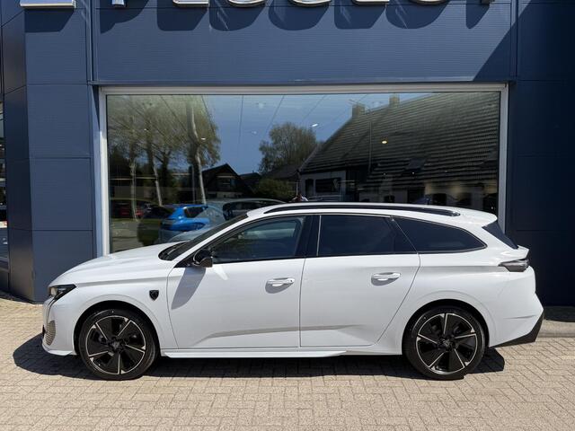 Peugeot e-308 SW GT EV 54 kWh | Nieuwe Auto | Tot 8 jaar Garantie | Tot 420 Km WLTP | Alcantara Executive Pack | 360 Graden Camera | Navigatie | Stoelverwarming & Massage | Warmtepomp | Draadloze Telefoonlader | Keyless Entry | Elektrische Kofferklep | 18" Lichtmetalen
