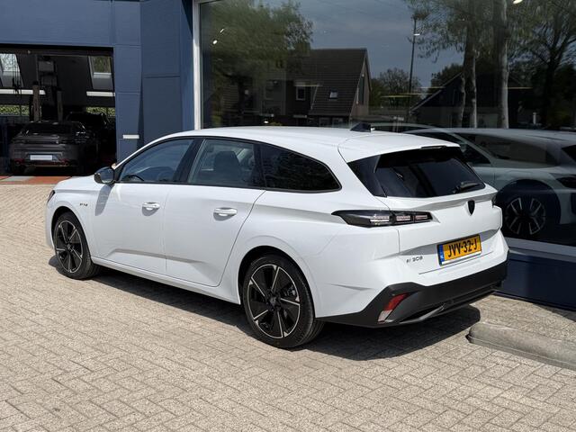 Peugeot e-308 SW Style EV 54 kWh | Nieuwe Auto | Tot 8 jaar Garantie | Tot 420 Km WLTP | Navigatie via Telefoon | Warmtepomp | 18" Lichtmetalen Velgen | Adaptieve Cruise Control met Drive Assist | Full LED Verlichting | Apple Carplay/Android Auto.