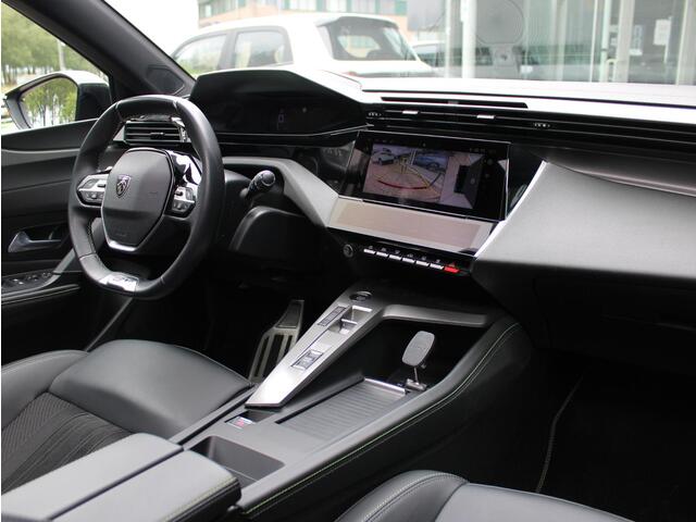 Peugeot e-308 GT EV 54 kWh | Panoramadak/Alcantara AGR Interior Pack