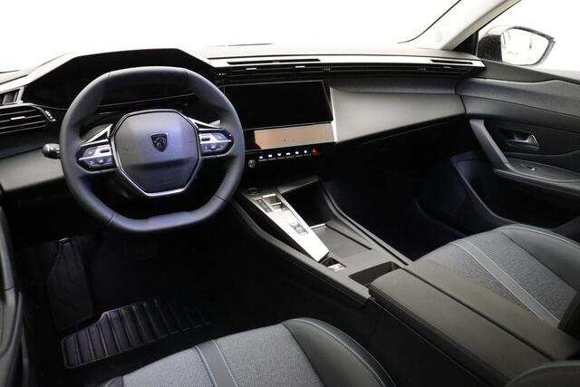 Peugeot e-308 Allure EV 54 kWh 100% Elektrisch | Adaptive Cruise Control | Climate Control | Camera | Navigatie | Apple Carplay & Android Auto | Full LED |18'' Lichtmetalen velgen