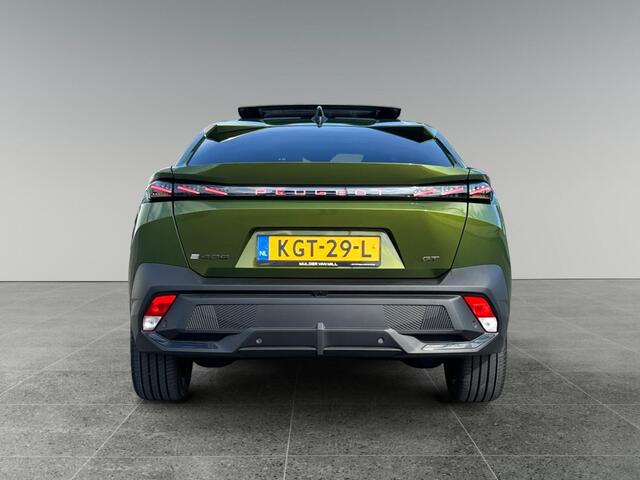 Peugeot e-408 GT Exclusive EV 58kWh 210pk | FACELIFT! | LEDER | AGR-STOEL | FOCAL AUDIO | 360° CAMERA | SCHUIF/KANTELDAK |