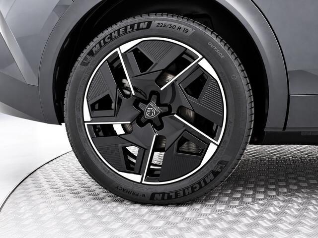 Peugeot e-408 GT Avantage 58 kWh | Panoramadak | Camera v&a + 360 | Navi Full | AGR stoelen met massage | Wireless Carplay | Keyless Entry & Start | Cruise control adaptief met stop&go en stuurhulp