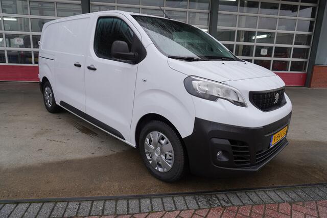 Peugeot e-Expert EV L2 75 kWh Elektrisch Automaat nr. V216 | Airco | Cruise | Navi | Camera