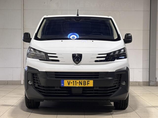Peugeot e-Expert L2 75kWh 136pk | LED koplampen | Climate control | Keyless entry | Dode hoek detectie | Achteruitrijcamera | Parkeersensoren voor en achter | Multimedia | Carplay | NAVI | Digital cockpit | Licht- en regensensor | Mistlampen | Bestuurdersstoel comfort | B