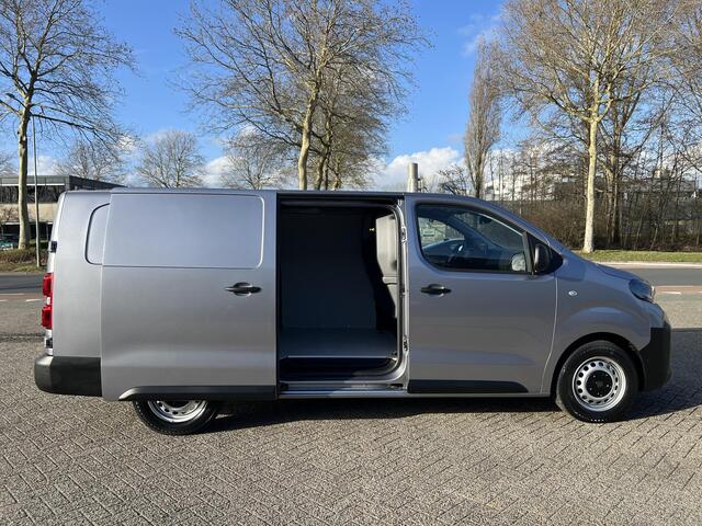 Peugeot e-Expert L3 75 kWh 136pk | 8 jaar garantie | 0% financial lease| NAVI | Apple Carplay | Android Auto | Parkeersensoren voor- en achter | Achteruitrijcamera | Dode hoek detectie | Mistlampen | Licht- en regensensor | Automatische verlichting | Digital cockpit | Tus