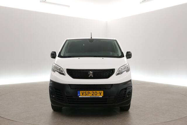 Peugeot e-Expert Premium Long 75 kWh L3H1 | Snelladen | SOH 94% | Airco | Carplay | 3 Zits | Navigatie | Trekhaak