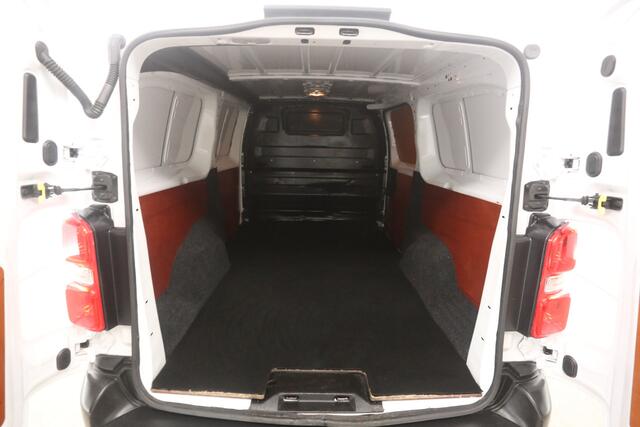 Peugeot e-Expert 75 kWh L3H1 | Snelladen | SOH 97% | Airco | Cruise | Carplay | 3 Zits | Parkeersens.