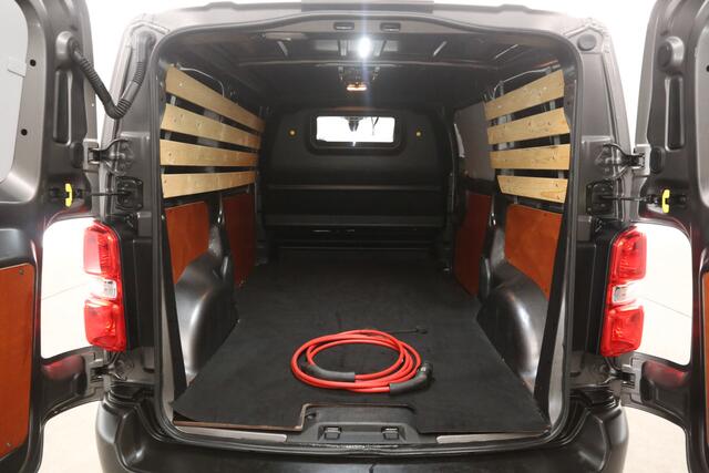 Peugeot e-Expert 75 kWh L2H1 | Snelladen | SOH 89% | Airco | Cruise | Carplay | Parkeersens.