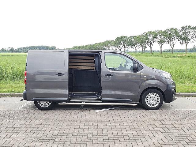 Peugeot e-Expert Standard Premium 75 kWh L2, 330Km WLTP, Snelladen, Cruise control, Airco, Pdc, Carplay, Camera, 1e Eigenaar, Oh-Historie