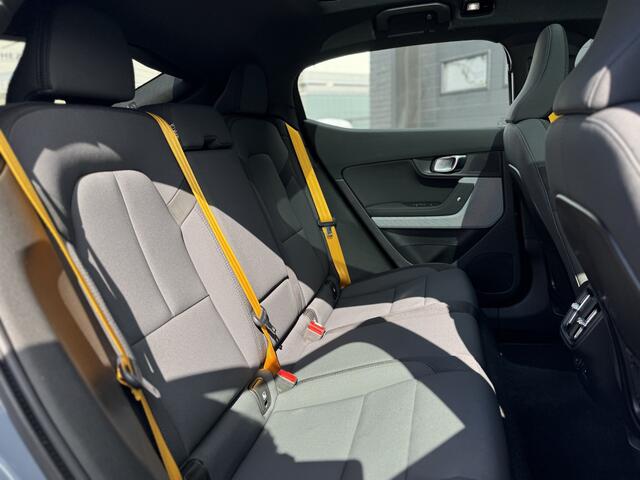 Polestar 2 Long Range Dual Motor Launch Edition 78kWh | Performance Pack | 360 Camera | H&K Audio | ¤22.900,- incl. BTW