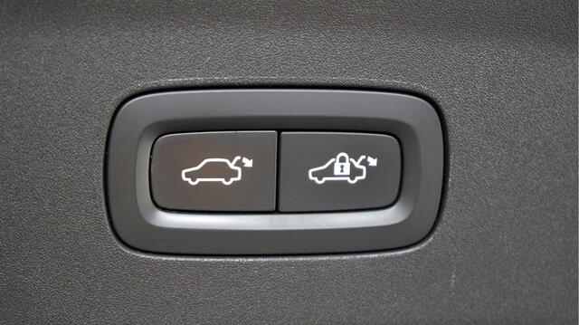 Polestar 2 Long Range Dual Motor Launch Ed. Performance 78kWh PANORAMADAK + GOOGLE NAVI + HARMAN/KARDON + STOEL-&STUURVERWARMING + ADAPT.CRUISE + PILOT ASSIST + BLIS + LANE ASSIST + MATRIX LED + 360 CAMERA + PARKSENSOREN + 20" LM-VELGEN!!