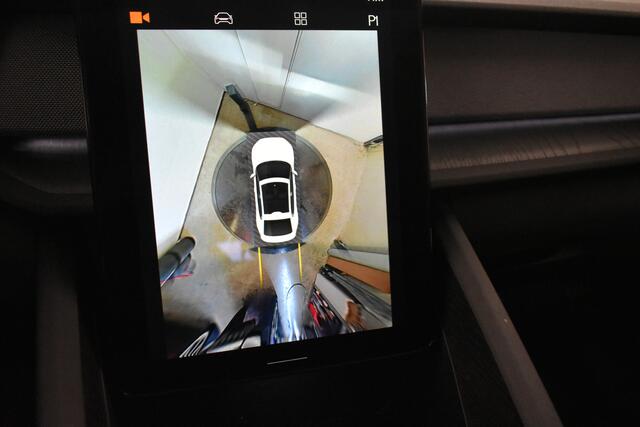 Polestar 2 Long Range Dual Motor Launch Edition 78kWh Trekhaak Pano 360º Cam El-stoelen + Aklep Dhoek