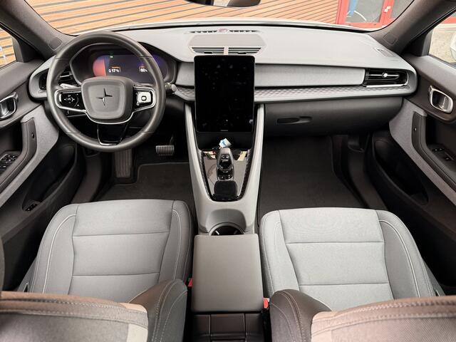 Polestar 2 Standard Range Single Motor 64kWh Navi / Carplay / Camera / Stoelverwarming / Memory / LED / Cruise