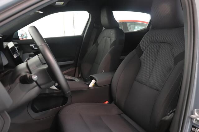 Polestar 2 Standard Range Single Motor 63kWh | Camera | Elektr. Voorstoelen & Achterklep | SoH 94% | AppleCarplay AndroidAuto | Climate control | Cruisecontrol Adaptief |