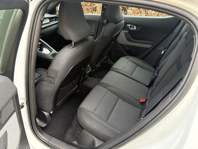 Polestar 2 Long Range Dual Motor Launch Edition 78kWh / AUTOMAAT / 132dkm! NAP! / INCL BTW