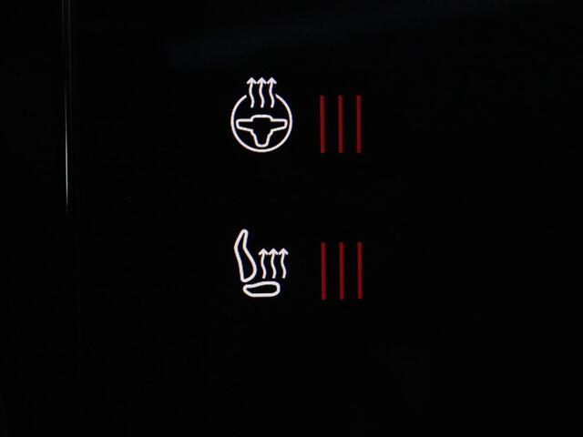 Polestar 2 Long Range Dual Motor Launch Edition 78kWh | SOH 93% | Panoramadak | Stoelverwarming | Trekhaak | 360 Camera | Adaptive cruise | Carplay | Full LED | Keyless | Navigatie