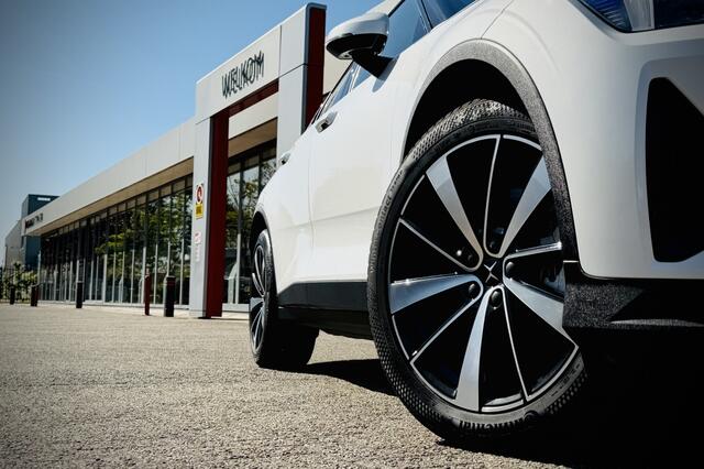 Polestar 2 Long Range Single Motor 78 kWh | TREKHAAK | STOELVERWARMING