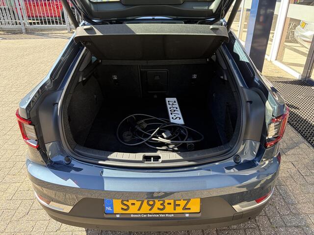 Polestar 2 Standard Range Single Motor 63kWh / Adaptieve Cruise-Control Stop&Go / Stoelverwarming / Elektr.-Stoelen met Geheugen / Elektr.-Wegklapbare Trekhaak / Dodehoek-Detectie / Rondom-Camerazicht / Keyless / Adaptieve LED-Koplampen / Standkachel / Elektr.-Achte