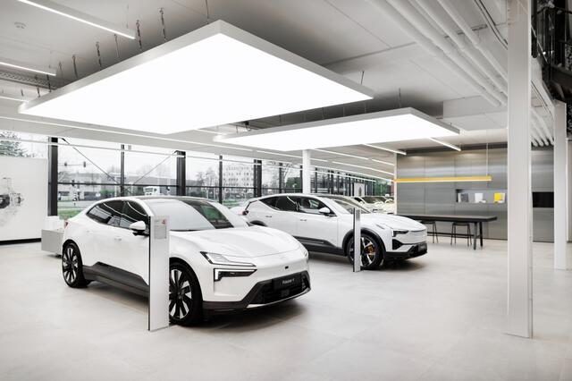 Polestar 2 Long Range Single Motor 82 kWh | Plus Pack | 20 inch