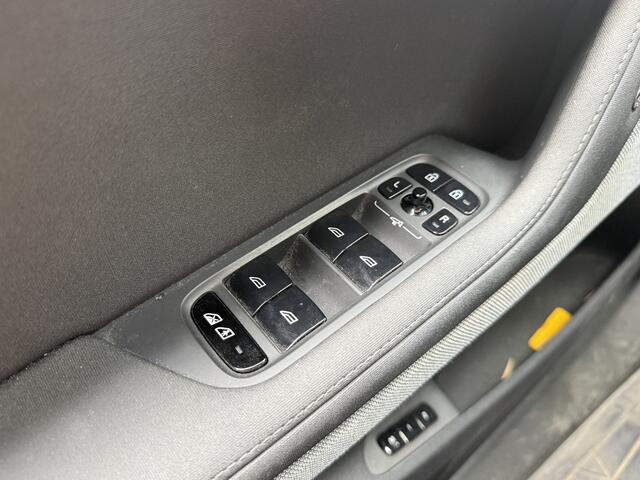 Polestar 2 BWJ 2020 Long Range Dual Motor408 PK Launch Edition 78kWh FULL LED | ADAPTIVE CRUISE | STOELVERW. | STUURVERW. | 360 CAMERA | ELEKTR. STOELEN | ELEKTR. ACHTERKLEP | CARPLAY + ANDROID | NAVI | CLIMA | CRUISE | LMV | PDC