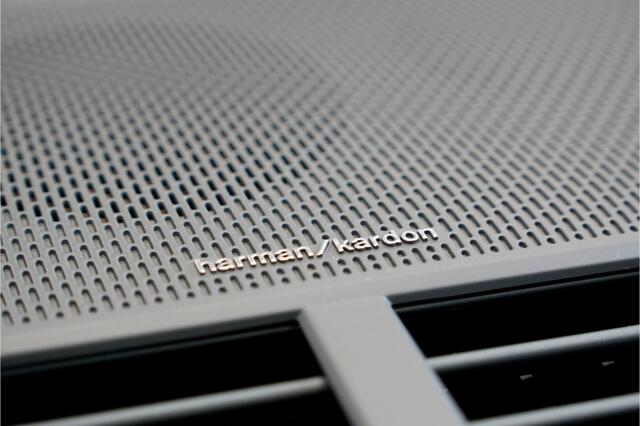 Polestar 2 Long Range Single Motor 78kWh SOH 91% WARMTEPOMP + PIXEL LED + PANORAMADAK + HARMAN/KARDON + PILOT ASSIST + HALFLEDER + STOEL-&STUURVERWARMING + 360 CAMERA + ADAPT.CRUISE + NAVI GOOGLE LIVE + BLIS + LANE ASSIST + 20" LM-VELGEN!