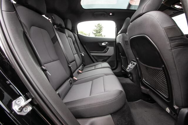 Polestar 2 Long Range Dual Motor Launch Edition 78kWh Ad. Cruise | Stoel+stuurverw. | BLIS | 20" | Pano