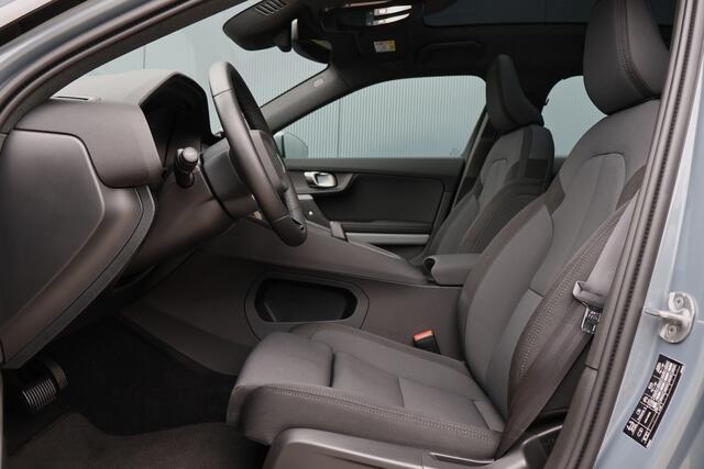 Polestar 2 Long Range Single Motor 78 kWh | 97,3% soh! | Plus Pack | Panodak | Harman Kardon | Warmtepomp | Camera | Stoelverwarming voor / achter | ACC