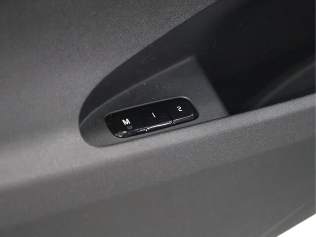 Polestar 2 Long Range Single Motor 78 kWh [TREKHAAK UITKLAPBAAR, APPLE CARPLAY, ANDROID, HARMAN/KARDON, MEMORY SEATS, PANORAMADAK, STUURVERWARMING, STOELVERWARMING V+A, DRAADLOZE LADER, 360 CAMERA, ADAPTIVE CRUISE, NIEUWSTAAT]