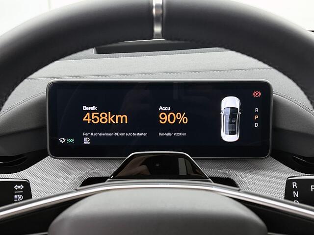 Polestar 4 Long Range Single motor Plus 100 kWh 22 kW lader, Pilot, Pano